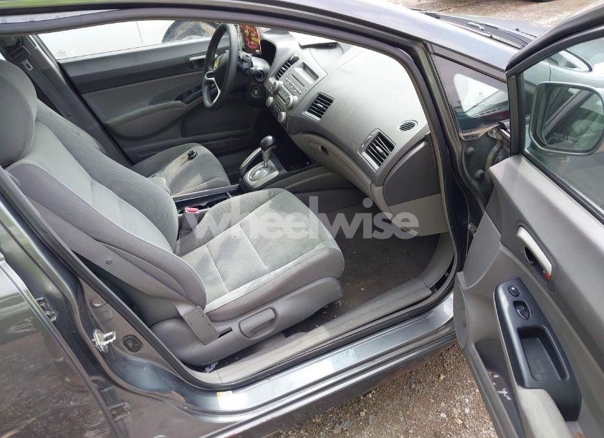 Photo 5 of 2009 Honda Civic LX (VIN 2HGFA16549H363718)