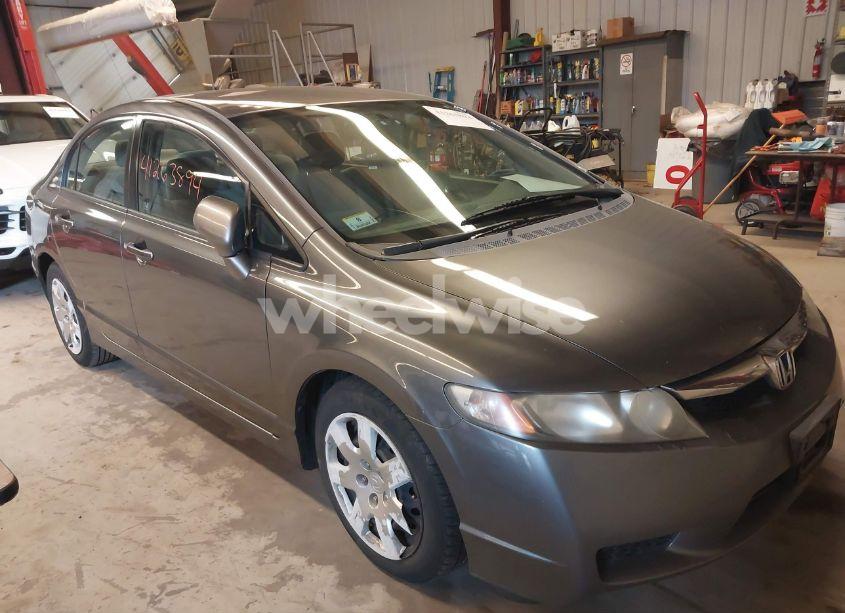 2009 Honda Civic LX (VIN 2HGFA16549H365212) main photo