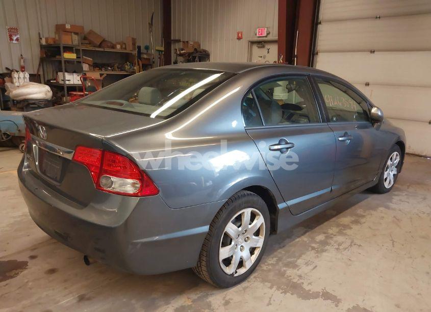 Photo 4 of 2009 Honda Civic LX (VIN 2HGFA16549H365212)