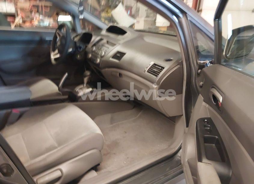 Photo 5 of 2009 Honda Civic LX (VIN 2HGFA16549H365212)