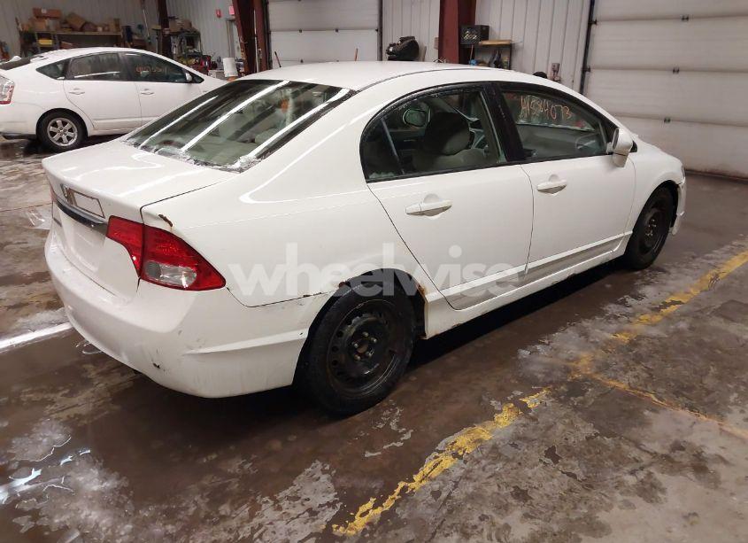 Photo 4 of 2009 Honda Civic LX (VIN 2HGFA16549H548044)