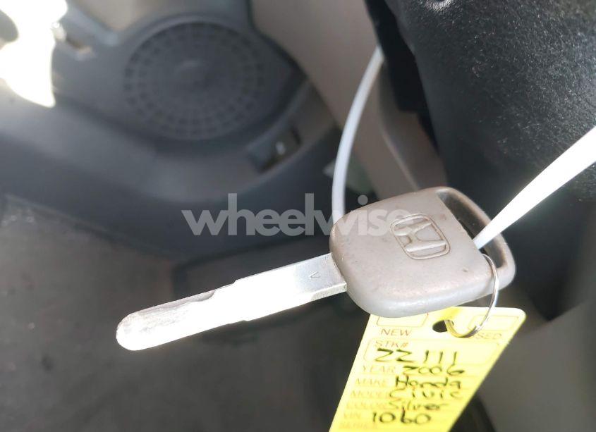 Photo 11 of 2006 Honda Civic LX (VIN 2HGFA16556H521060)