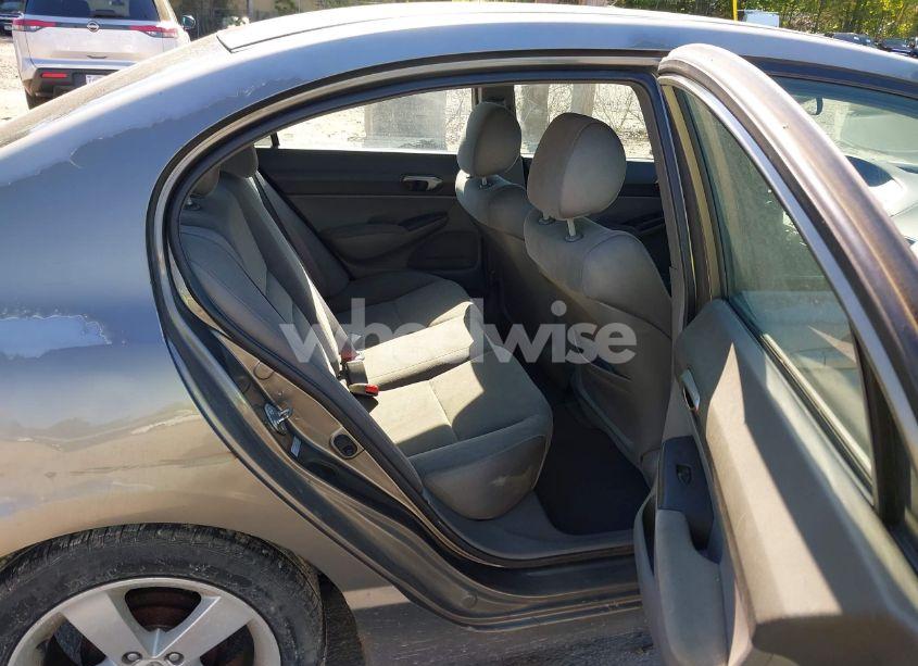 Photo 8 of 2006 Honda Civic LX (VIN 2HGFA16556H526744)