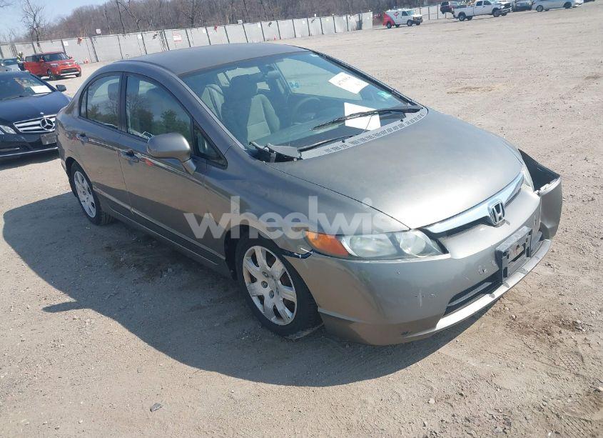 2008 Honda Civic LX (VIN 2HGFA16558H312551) main photo