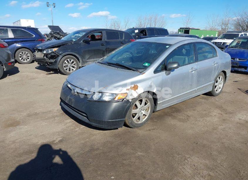 Photo 2 of 2008 Honda Civic LX (VIN 2HGFA16558H316003)