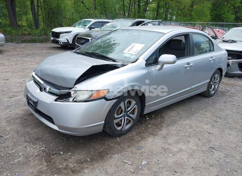 Photo 2 of 2008 Honda Civic LX (VIN 2HGFA16558H322853)