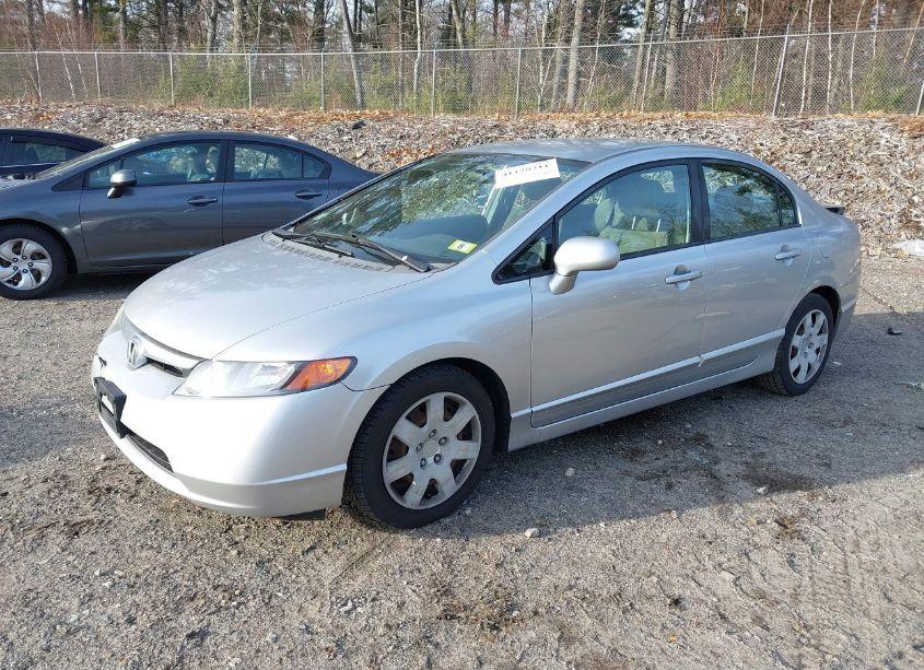 Photo 2 of 2008 Honda Civic LX (VIN 2HGFA16558H335070)