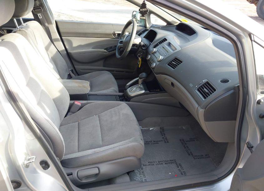 Photo 5 of 2008 Honda Civic LX (VIN 2HGFA16558H335070)