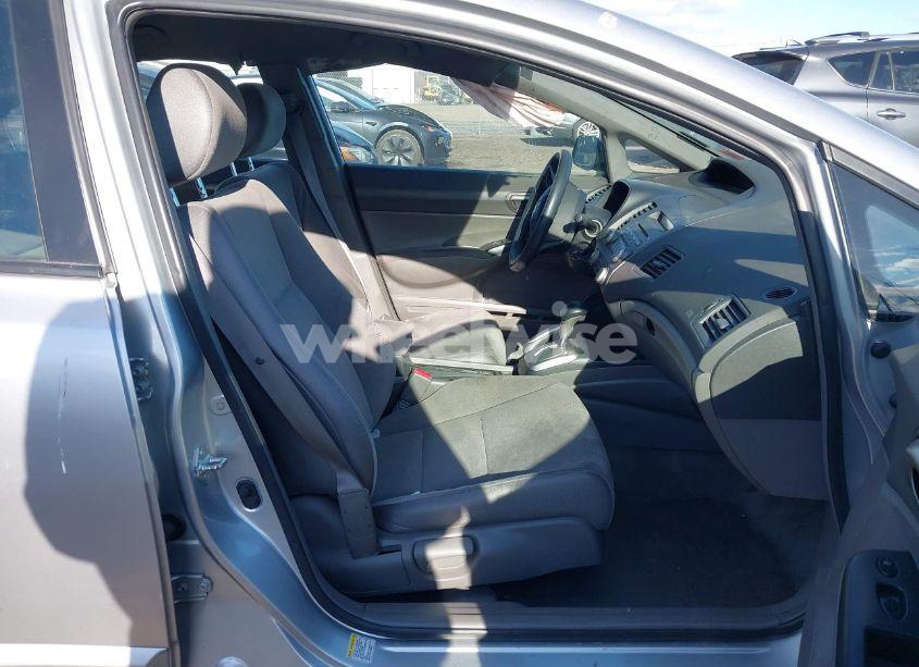 Photo 5 of 2008 Honda Civic LX (VIN 2HGFA16558H350913)