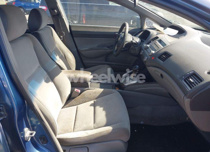 Photo 5 of 2008 Honda Civic LX (VIN 2HGFA16558H517528)