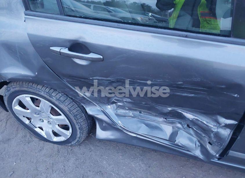 Photo 6 of 2009 Honda Civic LX (VIN 2HGFA16559H313751)