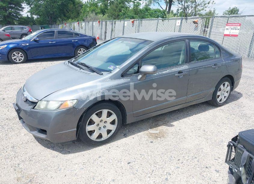 Photo 2 of 2009 Honda Civic LX (VIN 2HGFA16559H532757)
