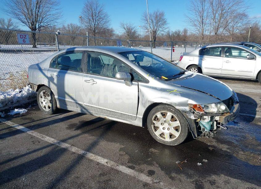 2007 Honda Civic LX (VIN 2HGFA16567H300651) main photo