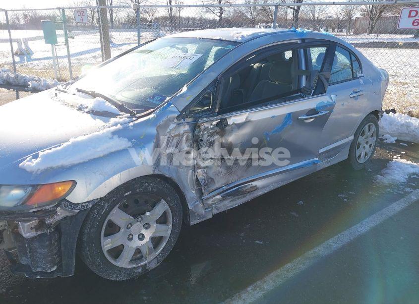 Photo 6 of 2007 Honda Civic LX (VIN 2HGFA16567H300651)