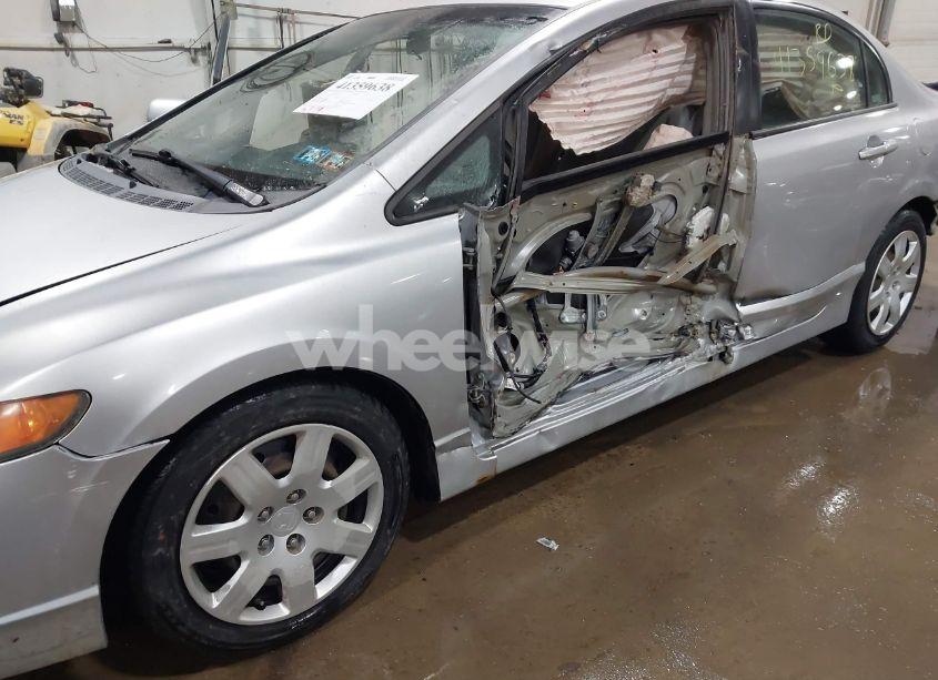 Photo 6 of 2008 Honda Civic LX (VIN 2HGFA16568H314549)