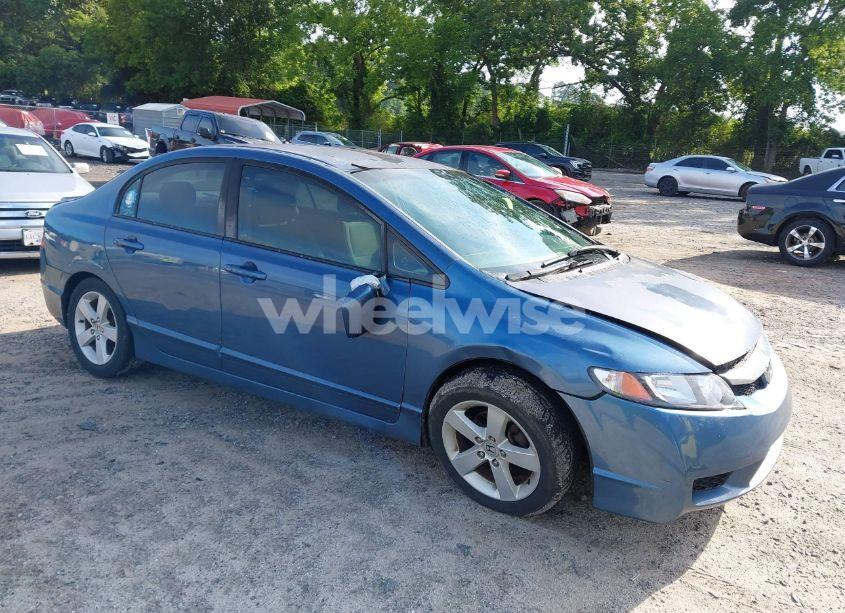 2009 Honda Civic LX (VIN 2HGFA16569H351974) main photo