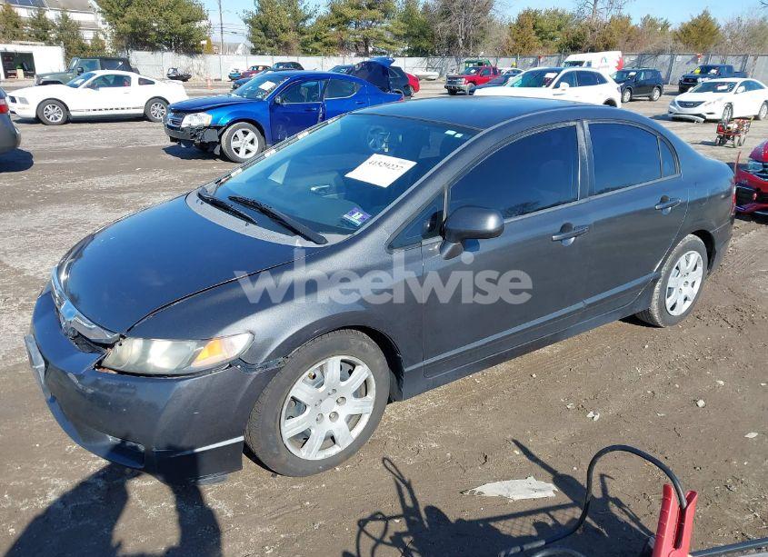 Photo 2 of 2009 Honda Civic LX (VIN 2HGFA16569H526028)