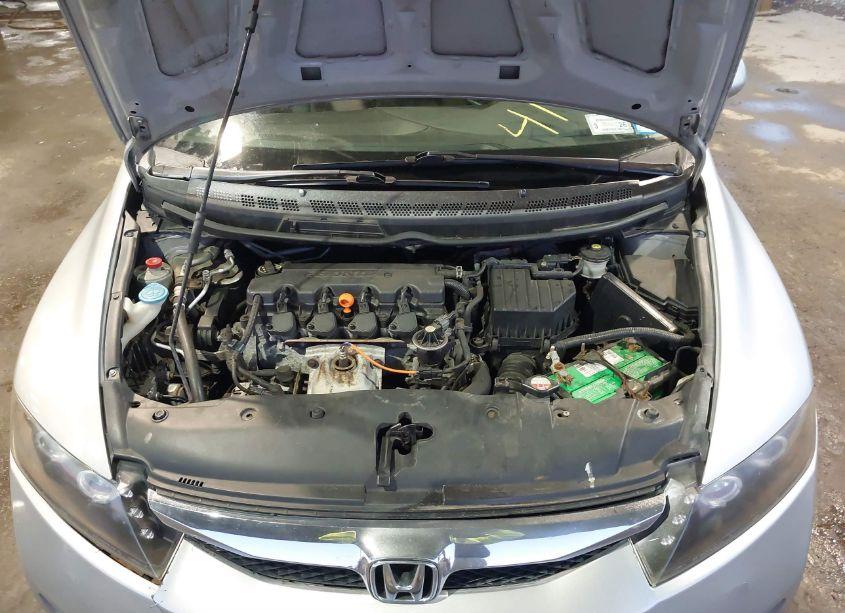 Photo 10 of 2009 Honda Civic LX (VIN 2HGFA16569H542228)