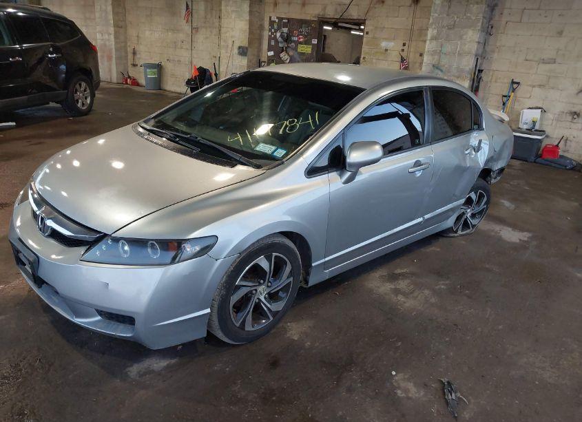 Photo 2 of 2009 Honda Civic LX (VIN 2HGFA16569H542228)