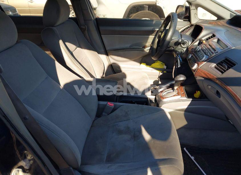 Photo 5 of 2006 Honda Civic LX (VIN 2HGFA16576H527975)