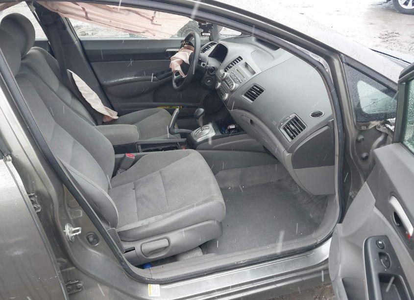 Photo 5 of 2007 Honda Civic LX (VIN 2HGFA16577H313859)