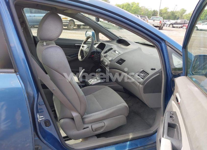 Photo 5 of 2007 Honda Civic LX (VIN 2HGFA16577H502284)