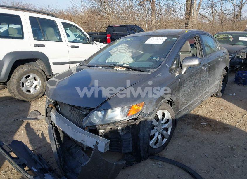 Photo 2 of 2008 Honda Civic LX (VIN 2HGFA16578H315838)