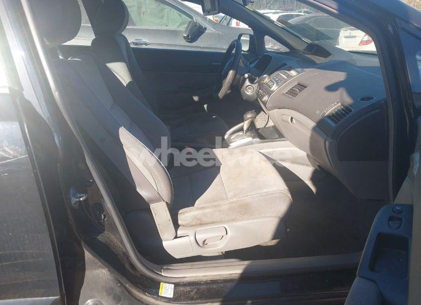 Photo 5 of 2008 Honda Civic LX (VIN 2HGFA16578H341825)