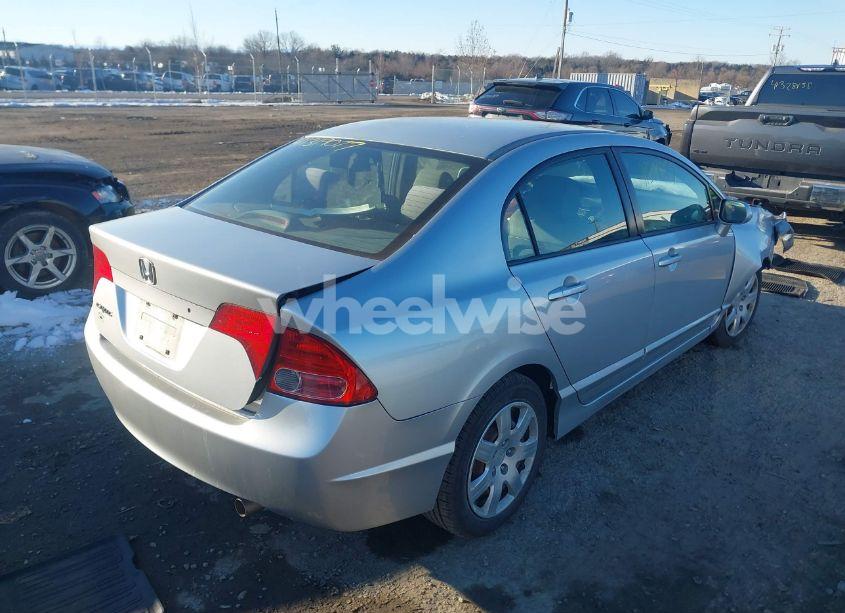 Photo 4 of 2008 Honda Civic LX (VIN 2HGFA16578H347043)