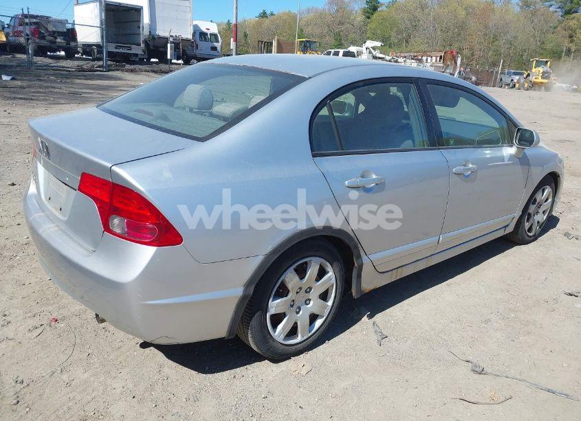 Photo 4 of 2007 Honda Civic LX (VIN 2HGFA16587H302627)