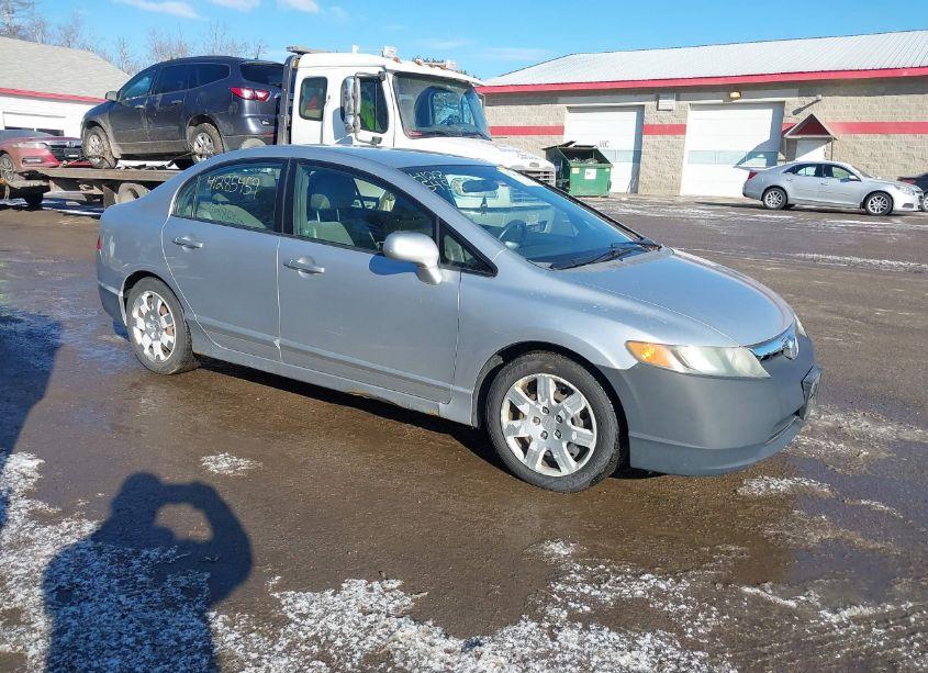 2008 Honda Civic LX (VIN 2HGFA16588H324290) main photo