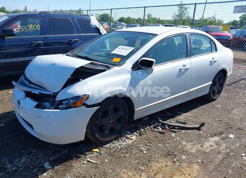 Photo 2 of 2008 Honda Civic LX (VIN 2HGFA16588H338674)