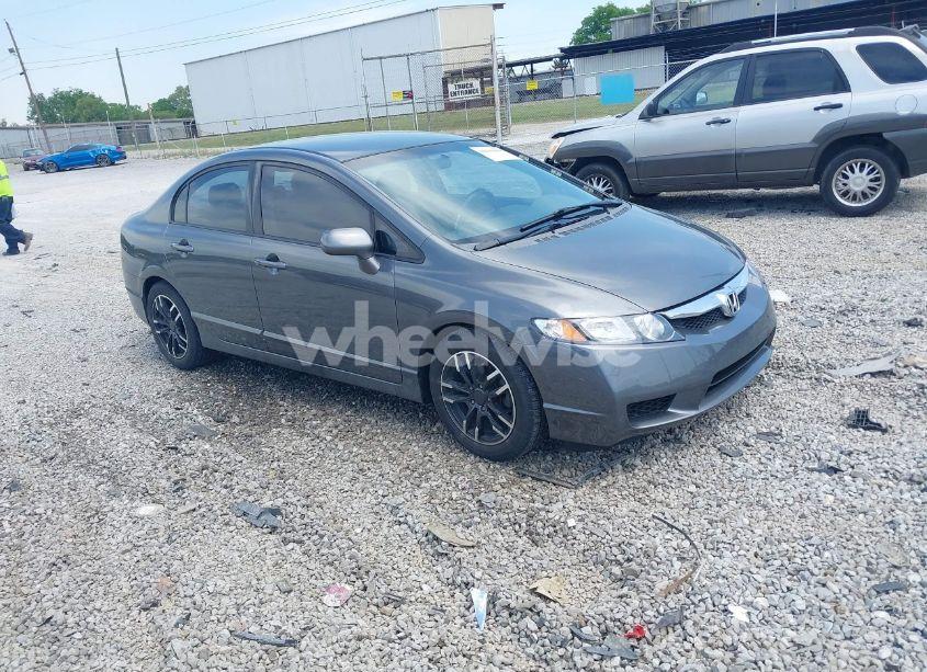 2009 Honda Civic LX (VIN 2HGFA16589H367528) main photo