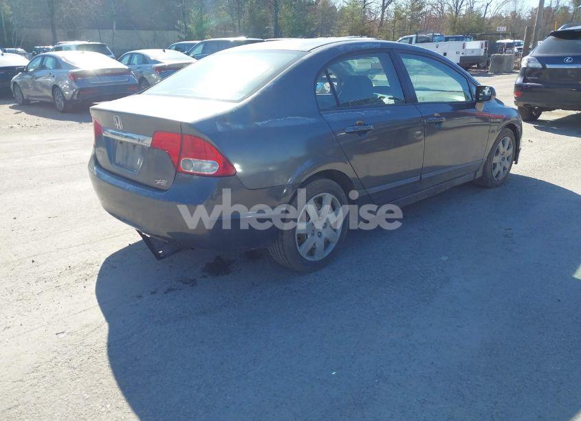 Photo 4 of 2009 Honda Civic LX (VIN 2HGFA16589H520022)