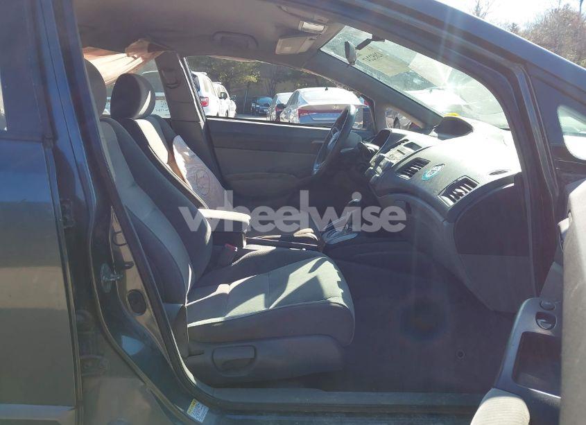 Photo 5 of 2009 Honda Civic LX (VIN 2HGFA16589H520022)