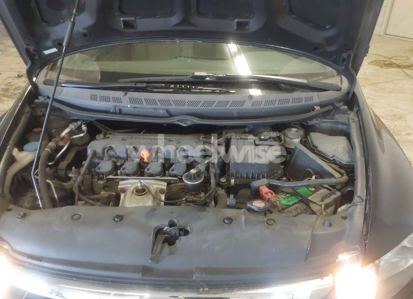 Photo 10 of 2006 Honda Civic LX (VIN 2HGFA16596H509784)