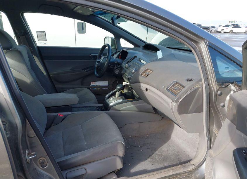 Photo 5 of 2008 Honda Civic LX (VIN 2HGFA16598H337971)