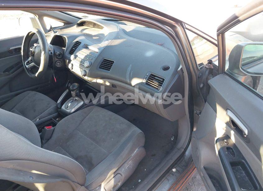 Photo 5 of 2008 Honda Civic LX (VIN 2HGFA16598H352051)