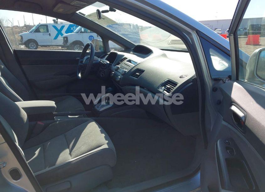 Photo 5 of 2008 Honda Civic LX (VIN 2HGFA16598H356049)