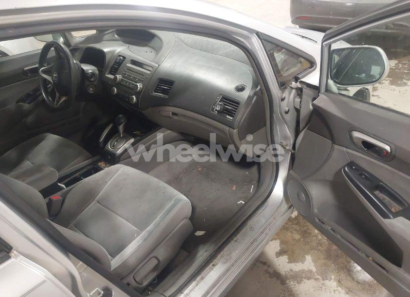 Photo 5 of 2009 Honda Civic LX (VIN 2HGFA16599H319438)