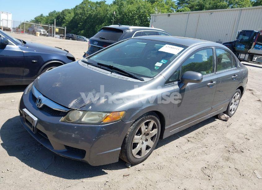 Photo 2 of 2009 Honda Civic LX (VIN 2HGFA16599H326888)
