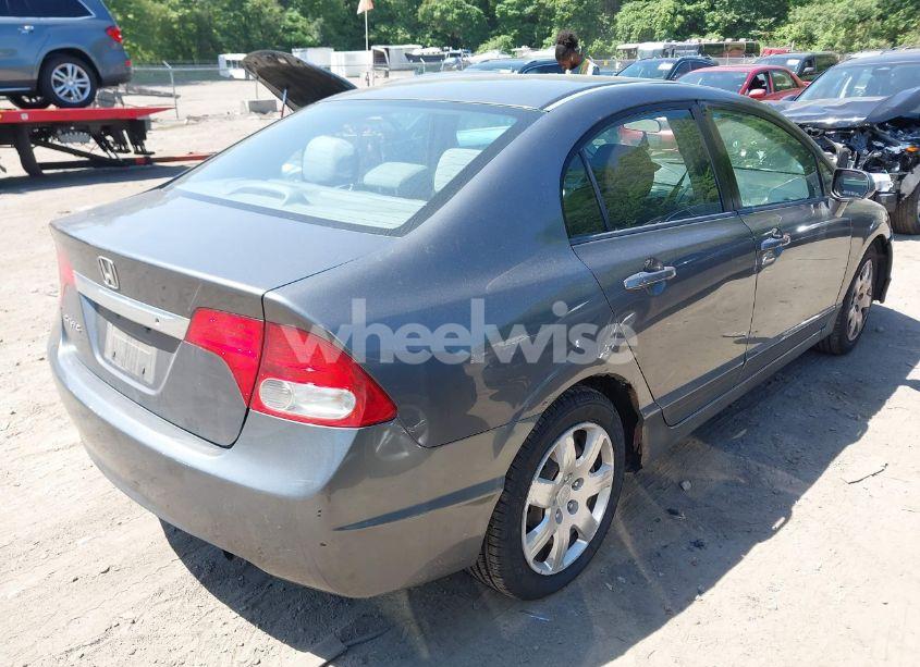 Photo 4 of 2009 Honda Civic LX (VIN 2HGFA16599H326888)