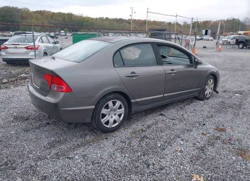 Photo 4 of 2007 Honda Civic LX (VIN 2HGFA165X7H308087)