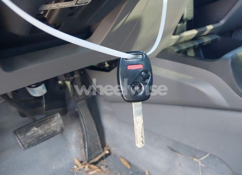 Photo 11 of 2008 Honda Civic LX (VIN 2HGFA165X8H301447)