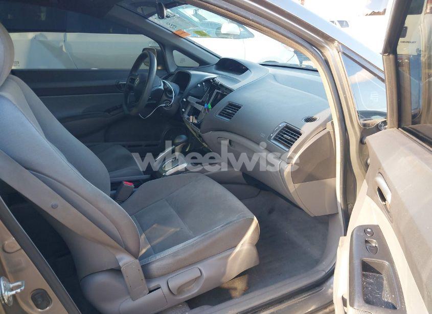 Photo 5 of 2008 Honda Civic LX (VIN 2HGFA165X8H301447)