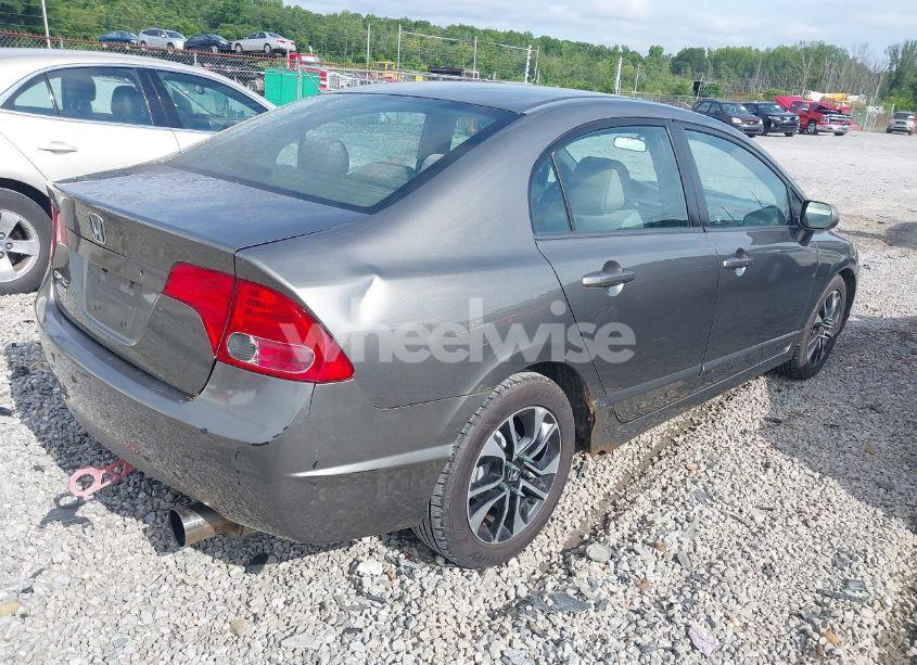 Photo 4 of 2008 Honda Civic LX (VIN 2HGFA165X8H304137)