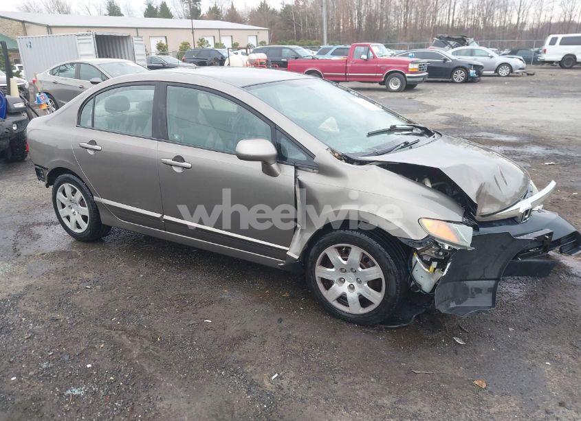 2008 Honda Civic LX (VIN 2HGFA165X8H324484) main photo