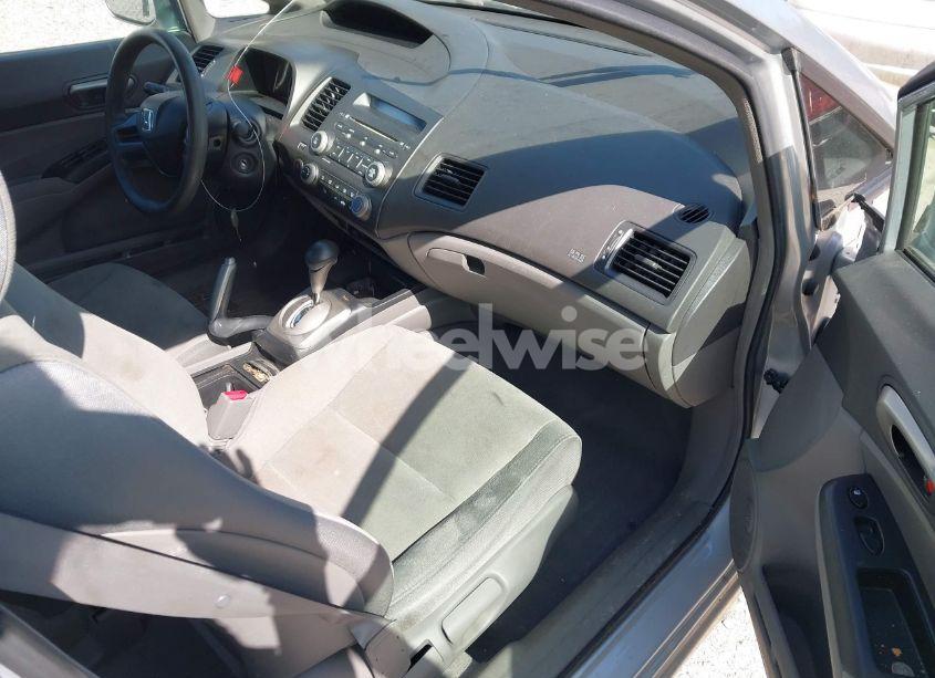 Photo 5 of 2008 Honda Civic LX (VIN 2HGFA165X8H330432)