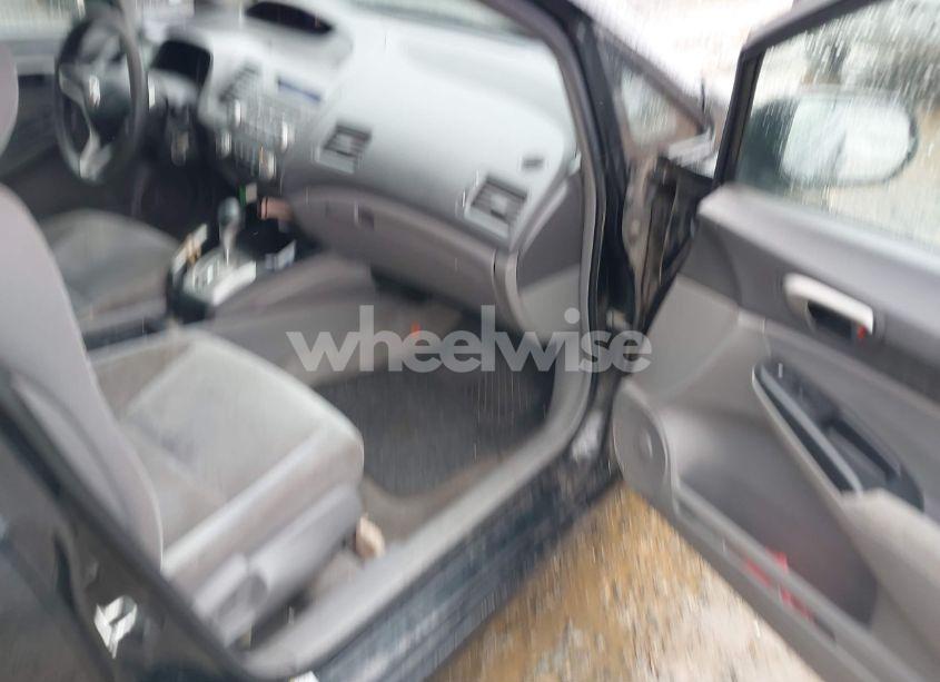 Photo 5 of 2009 Honda Civic LX (VIN 2HGFA165X9H326818)