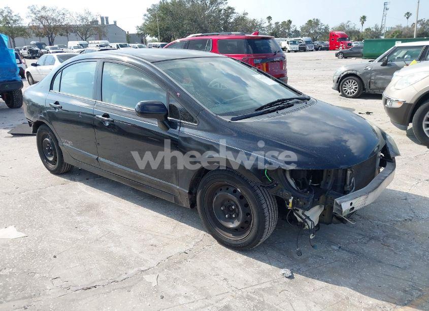 2009 Honda Civic LX (VIN 2HGFA165X9H328567) main photo